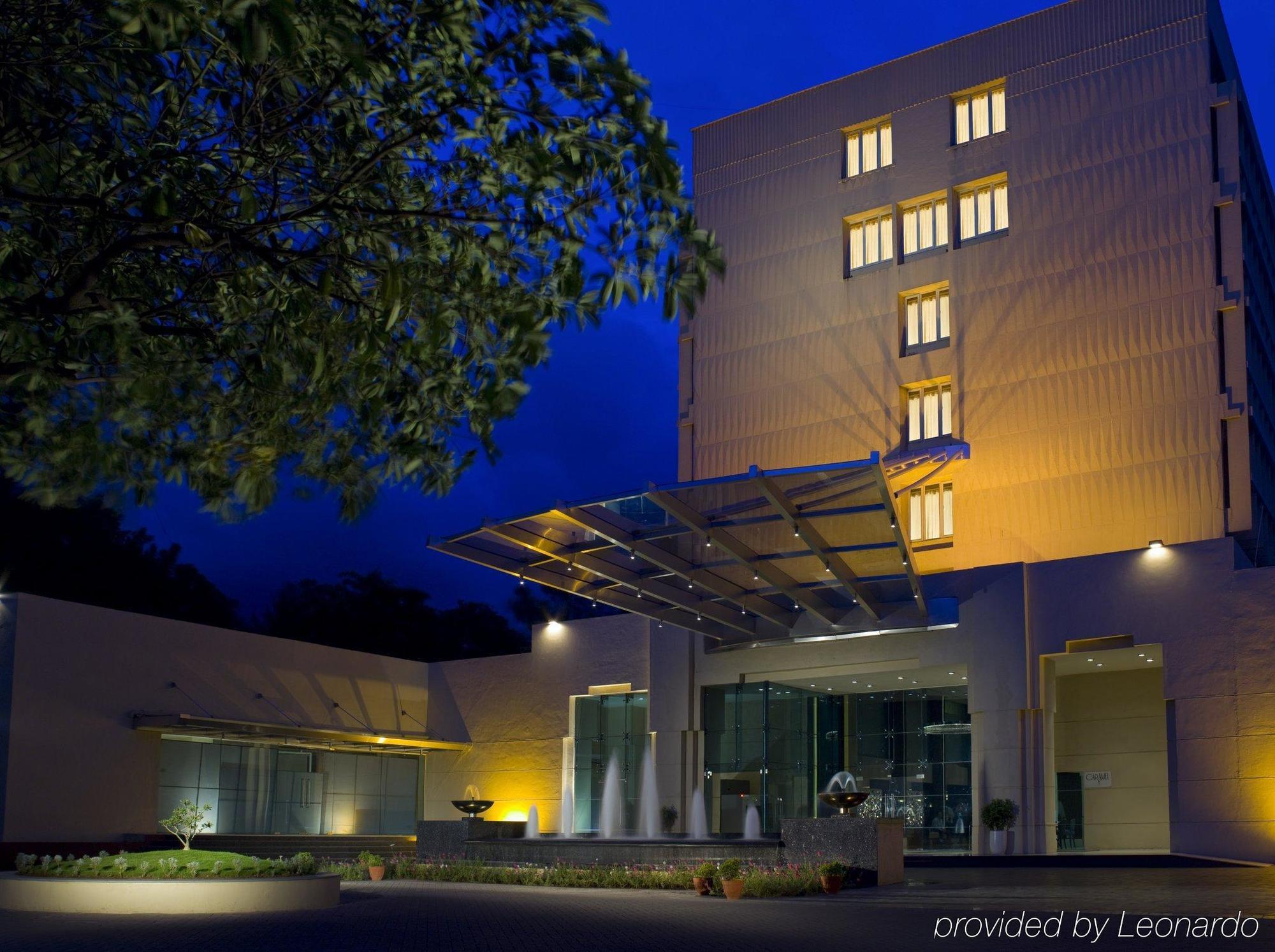 Blue Diamond Pune Ihcl Seleqtions Exterior photo